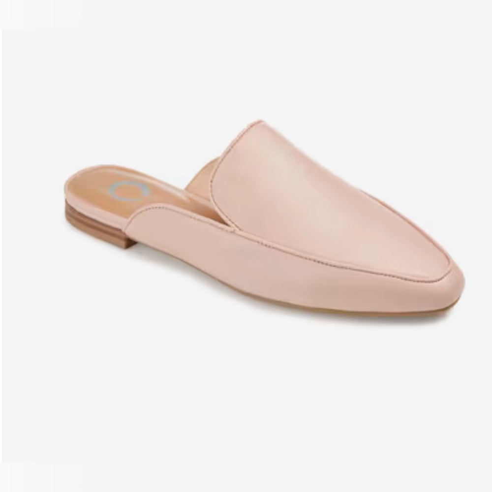 Journee Collection Akza Mule in Blush 8 WIDE